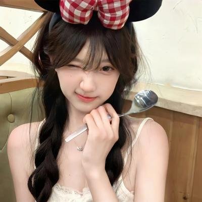 特维和他的七个女儿